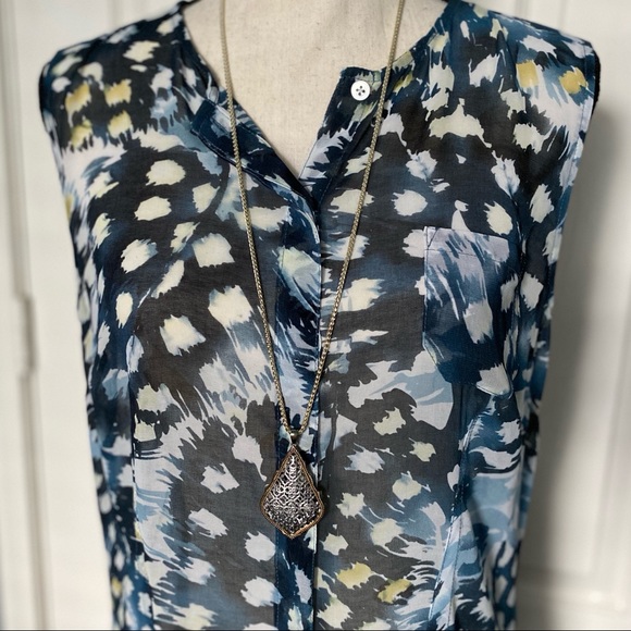 CAbi Avery sheer flowing tunic Sz M - Picture 3 of 8